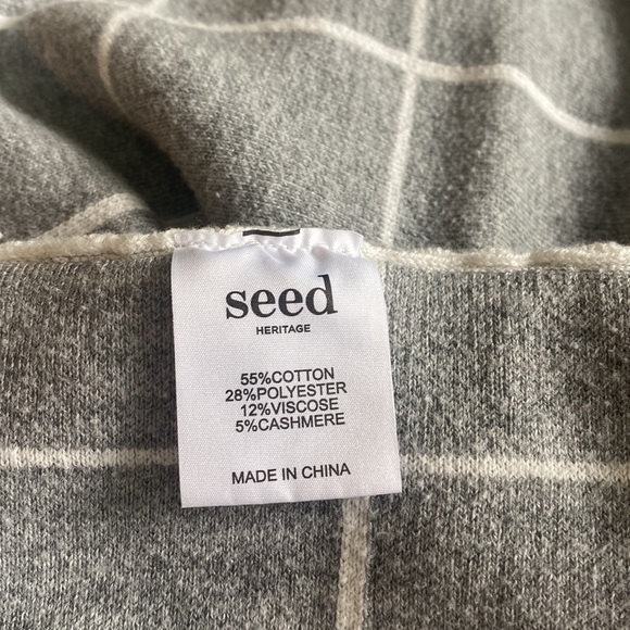 Reversible Sweater - Picture 3 of 3